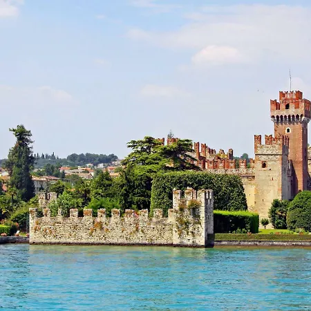 Casta I Undici